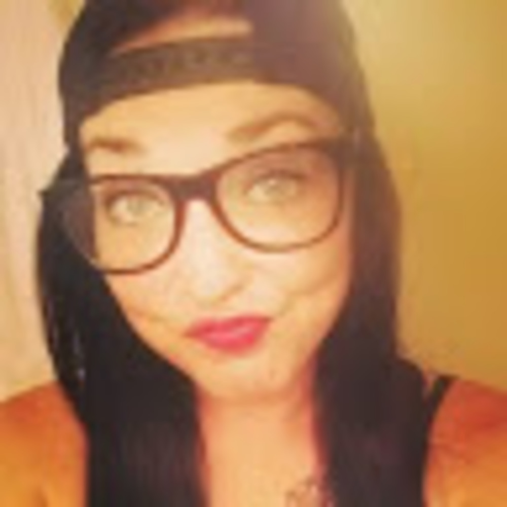 Meet your Posher, Celeste eve